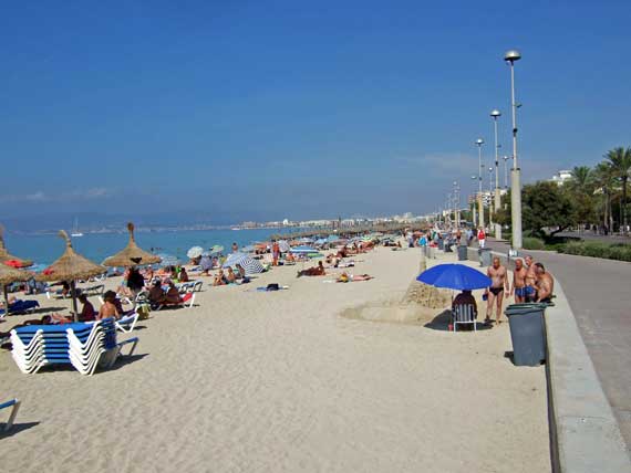 Sandstrand Playa de Palma, Mallorca, Spanien (Reisen, Urlaub, Lastminute)