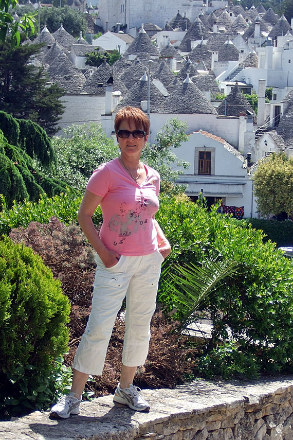Italien, Apulien, Bari - Trulli in Alberobello (Urlaub, Reisen, Last-Minute-Reisen, Pauschalreisen)
