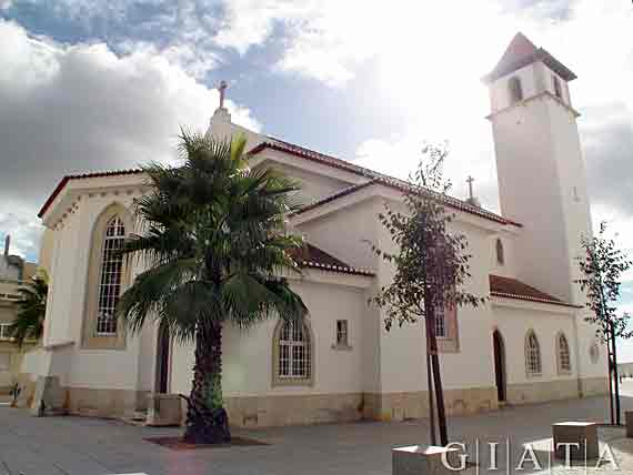 Portugal, Algarve -Kirche in Albufeira ( Urlaub, Reisen, Lastminute-Reisen, Pauschalreisen )