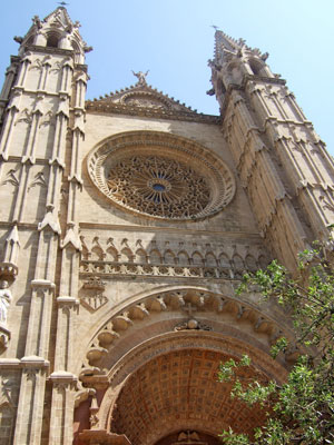 Kathedrale "La Seu" in Palma de Mallorca ( Urlaub, Reisen, Lastminute-Reisen, Pauschalreisen )