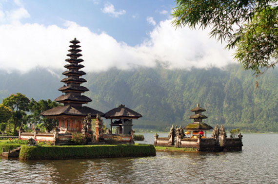 Indonesien, Bali - Pura Ulun Danau, Tempel der Göttin des Wassers, See Batur