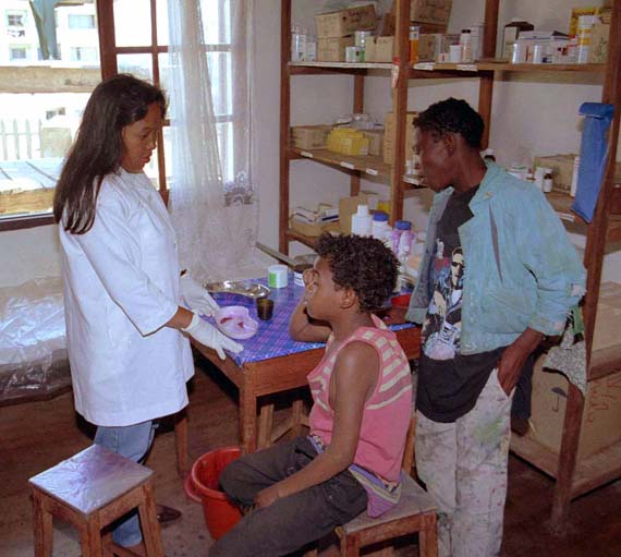 Hilfsorganisation für Kinder auf Madagaskar ( Urlaub, Reisen, Lastminute-Reisen, Pauschalreisen )