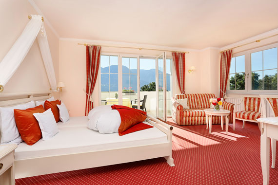 Landhaus Hotel Kristall – Marling bei Meran, Südtirol, Italien ( Urlaub, Reisen, Ferien, Wandern )