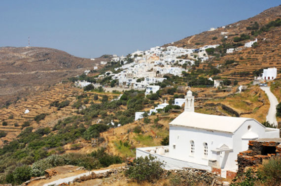 Griechenland, Griechische Insel Tinos (Kykladen Inseln) - Kirche vor dem Dorf Isternia ( Urlaub, Reisen, Lastminute-Reisen, Pauschalreisen )