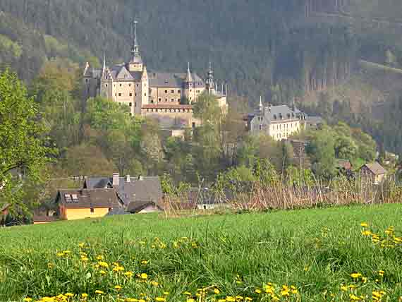 Die Mantelburg in Lauenstein, Ludwigstadt, Oberfranken, Bayern