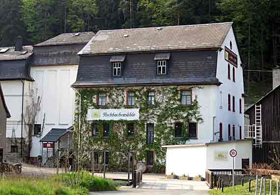 Fischbachmühle, Werksverkauf Confiserie Burg Lauenstein, Ludwigstadt, Oberfranken, Bayern